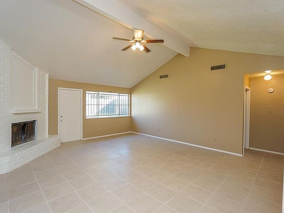 4th image of 8418 Bee Meadow Ln