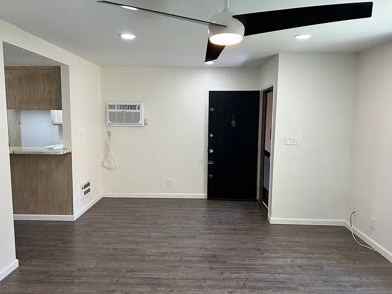 13722 Red Hill Ave #76 — Photo 6
