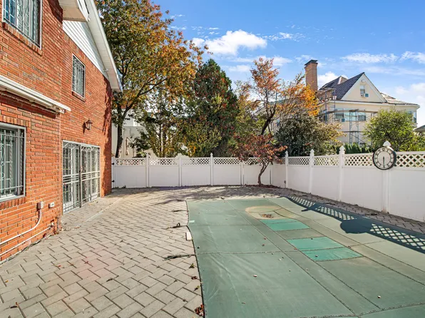 60 82nd Street image 16 of 16