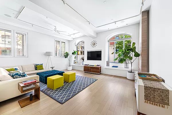 1st image of 79 Laight St #1C