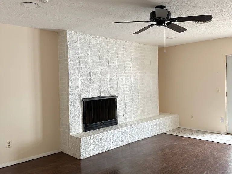 3409 Thurman St #B — Photo 1