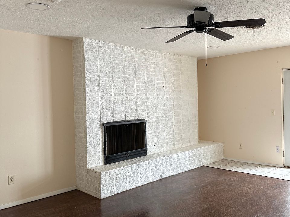 1st image of 3409 Thurman St APT B