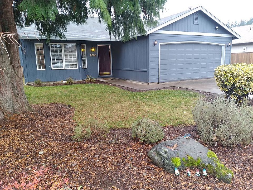 1st image of 7608 NE 159th Ave