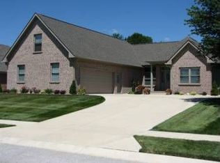 284 S Woodridge Dr, Pittsboro, IN