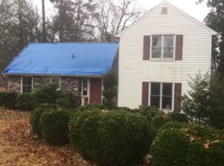 270 Hillcrest Dr, Elkin, NC 28621