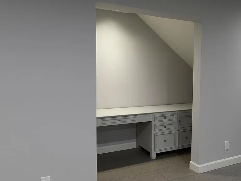 1st Floor Office Nook