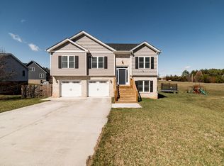47 Ryan Dr, Evington, VA 24550