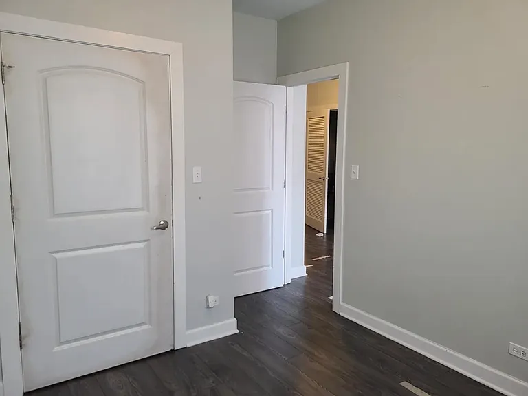 5722 N Ridge Ave #2S — Photo 2