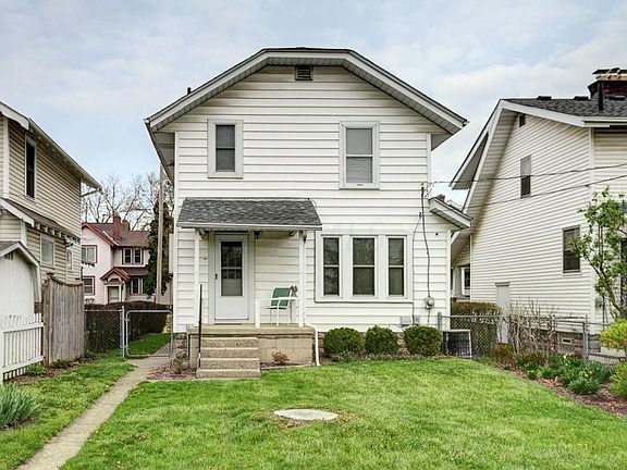 4th image of 215 W Lakeview Ave