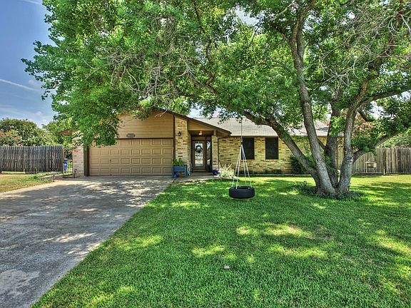 2nd image of 50113 Flintrock Dr