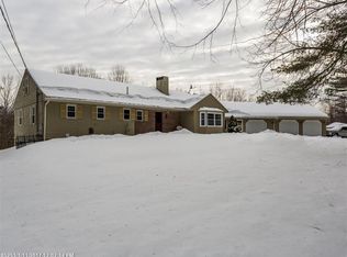 271 W Auburn Rd, Auburn, ME 04210