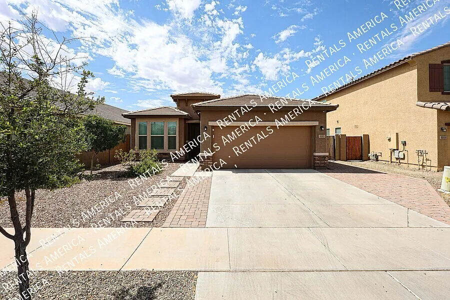 Move-In Special Two Weeks Free! — Photo 3