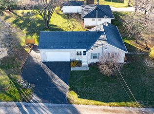 702 Mill St, Yorkville, IL 60560