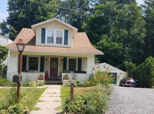 8 S Main St, Trucksville, PA 18708