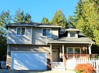 30 E Wade St, Allyn, WA 98524