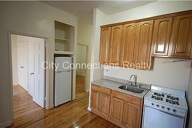 Rented by City Connections Realty