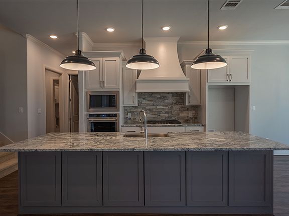 5th image of 3702 Dry Creek Rd