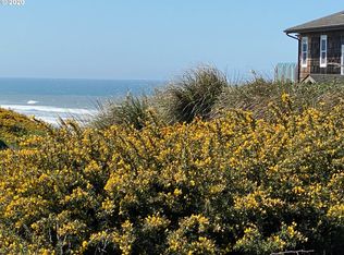 2677 Caryll Ct SW, Bandon, OR 97411