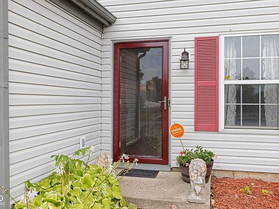 4th image of 6142 Twyckenham Dr
