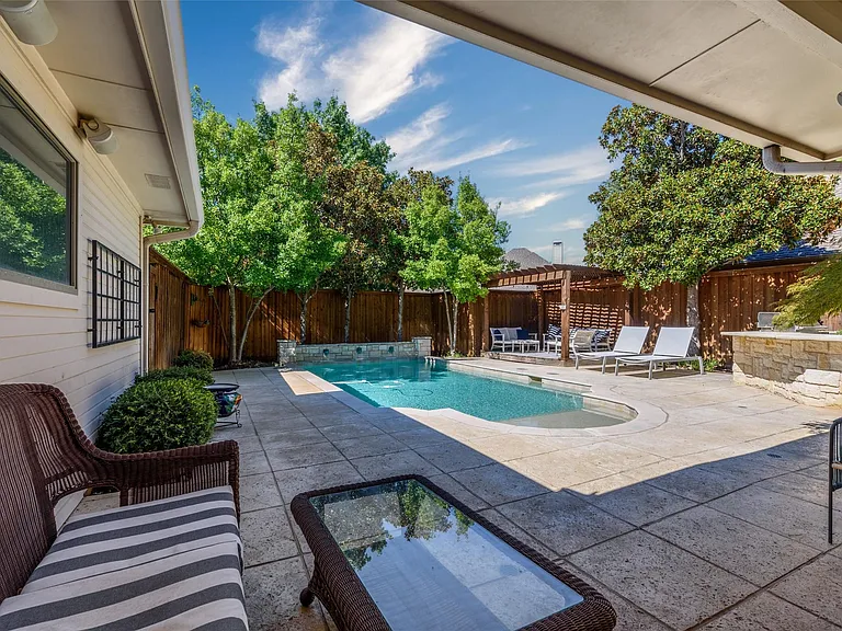 3209 Gary Dr — Photo 37