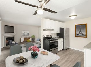 Astoria, Tacoma, WA 98424