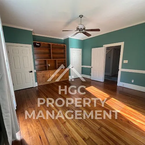 527 Patrick St — Photo 16
