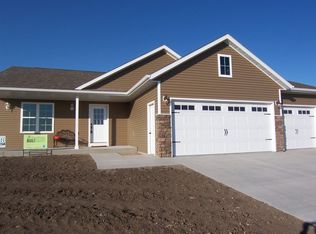 930 Crystal Ridge Rd, Brookings, SD 57006