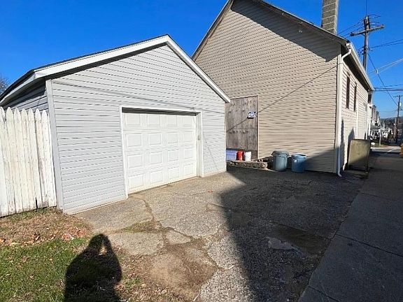 2nd image of 64 Filmore St