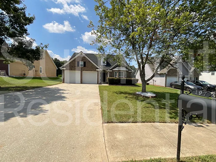 3 bed, 2.5 bath, 1544 sqft, $2,045 — Photo 1