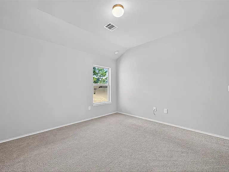 15171 Willow Tree Ln — Photo 21