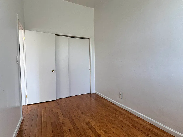 259 W 121st St #4B — Photo 9