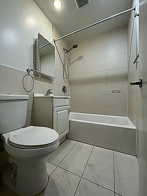 5th image of 555 W 151st St #37B