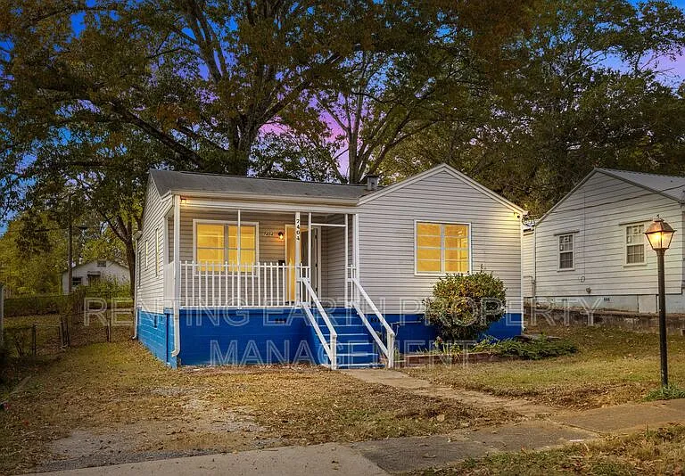 7404 Paris Ave — Photo 1