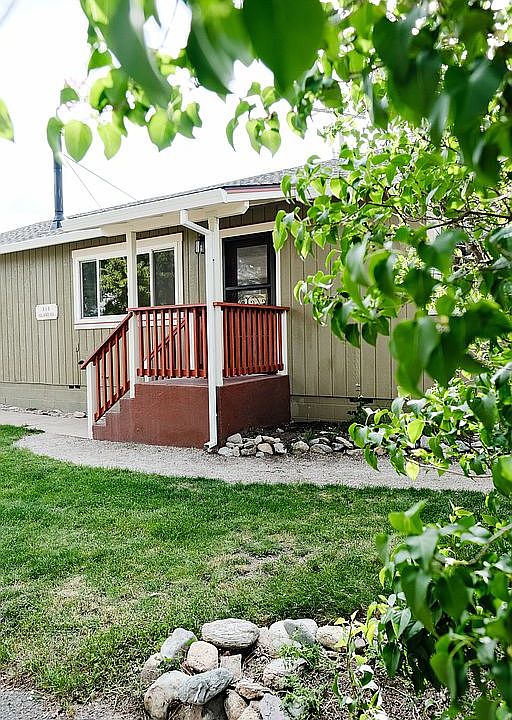 1st image of 319 Island Rd