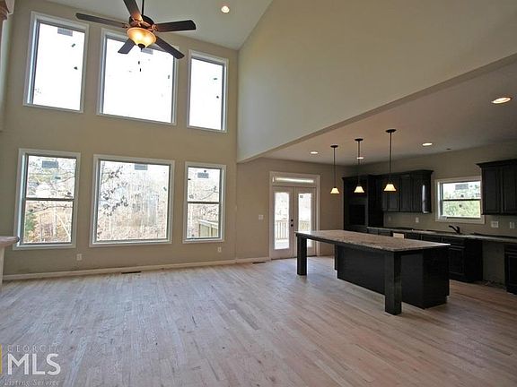 4th image of 23 Rock Ridge Ct