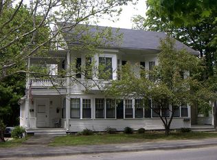 570 Main St, Lynnfield, MA 01940
