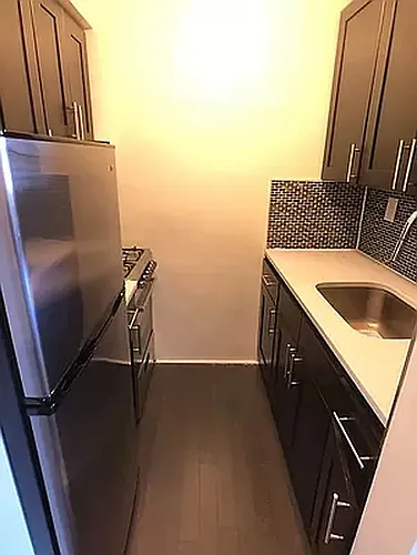 1011 Ocean Ave #2D Photo 1