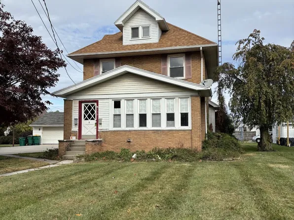 130 Eagle Point Rd, Rossford, OH 43460