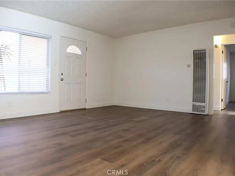 21024 Reynolds Dr #2 — Photo 7