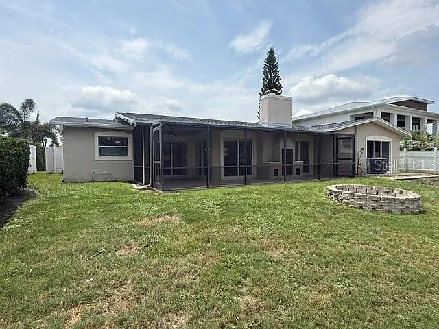 3 bed, 2.5 bath, 1885 sqft, $5,700 — Photo 2