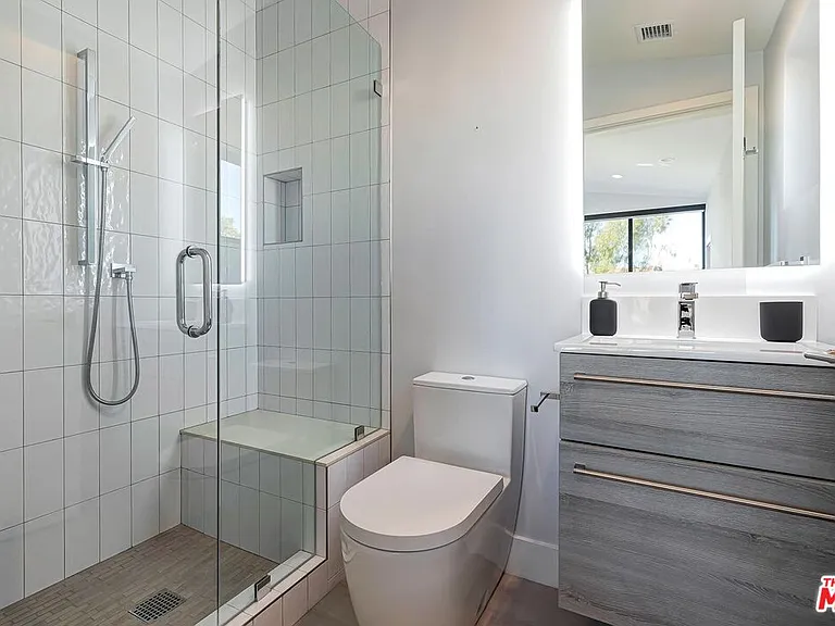 489 S Willaman Dr — Photo 42
