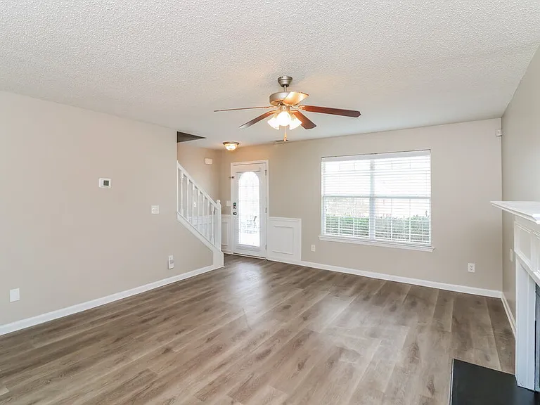 6981 Borowood Ln — Photo 7
