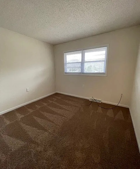 25 Dogwood Ct #C — Photo 6