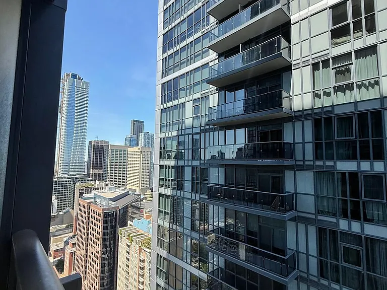 110 Charles St E #3506 — Photo 14