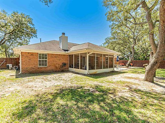 5th image of 573 Tarkiln Oak Cir