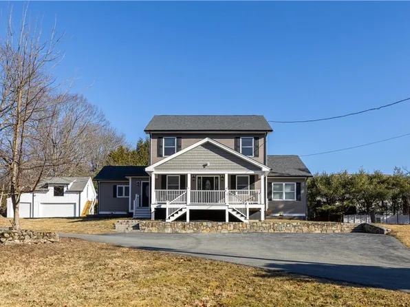 311 Hope Rd, Cranston, RI 02921