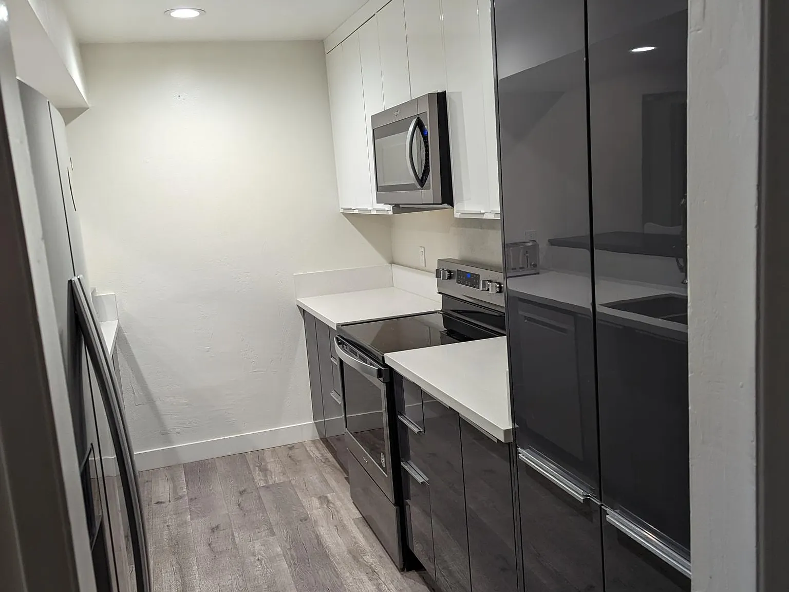 2 bed, 1288 sqft, $3,600 — Photo 3