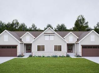 5027 N 213th St, Elkhorn, NE 68022