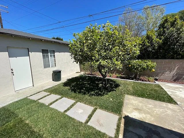 1/2 S Treelane Ave, Monrovia — Photo 4