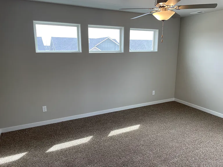 1014 Frank Henry Rd — Photo 13